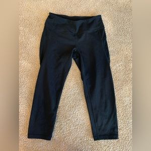 Zella 3/4 length black leggings, size small